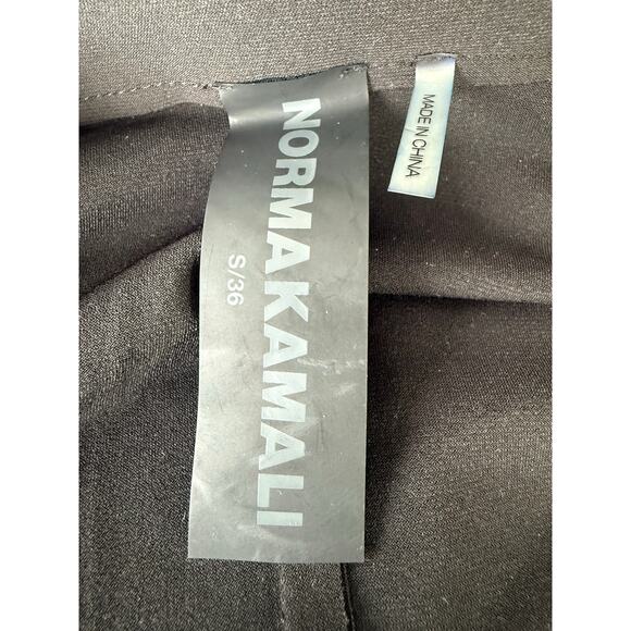 Norma Kamali stretch design jumpsuit with notch collar women’s size small - Picture 4 of 4